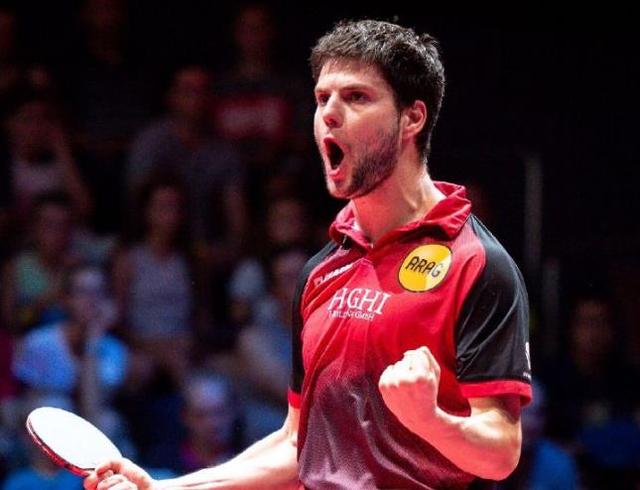 轻人也在这 轻人也在这