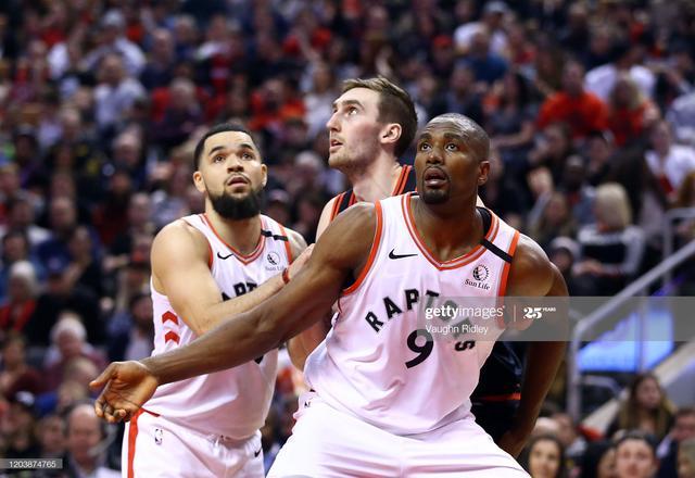 动回应那些 动回应那些